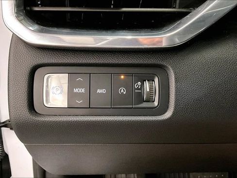 Used 2026 GMC Acadia Elevation w/ Elevation Premium Package AWD/4WD image 39