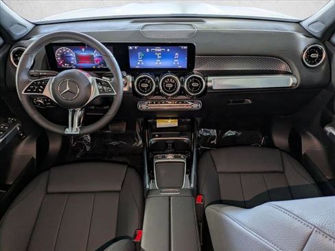 New 2026 Mercedes-Benz GLB 250 image 15