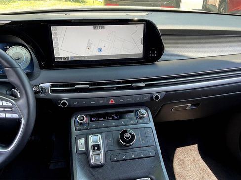 Certified 2025 Hyundai Palisade Limited image 14