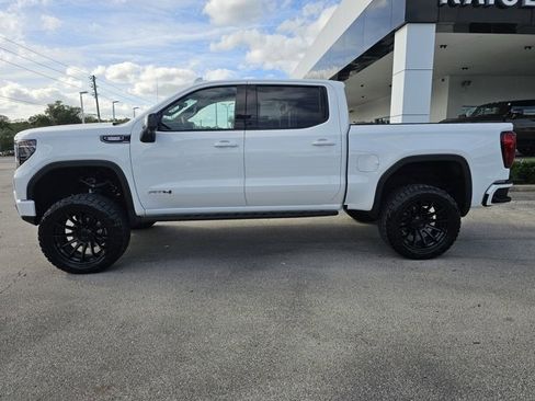 Used 2025 GMC Sierra 1500 AT4 w/ AT4 Premium Package image 2