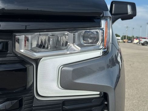 Used 2023 Chevrolet Silverado 1500 LT Trail Boss w/ LT Trail Boss Premium Package AWD/4WD image 11