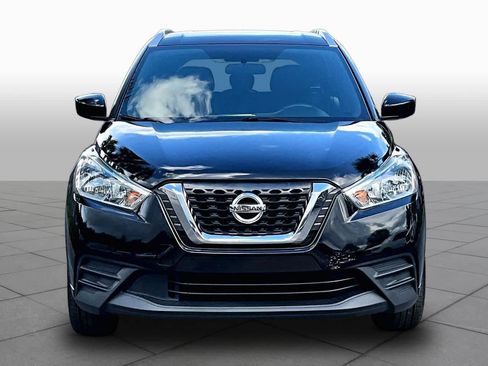 Used 2018 Nissan Kicks SV FWD image 7