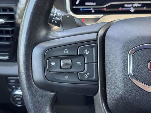Used 2022 GMC Sierra 1500 AT4 w/ AT4 Premium Package AWD/4WD image 11