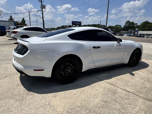 Used 2021 Ford Mustang Premium RWD image 5