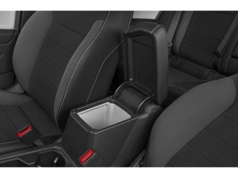 Used 2023 Volkswagen Taos SE w/ Panoramic Sunroof Package FWD image 14