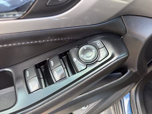 Used 2023 Chevrolet Traverse LT w/ LPO, Floor Liner Package AWD/4WD image 13