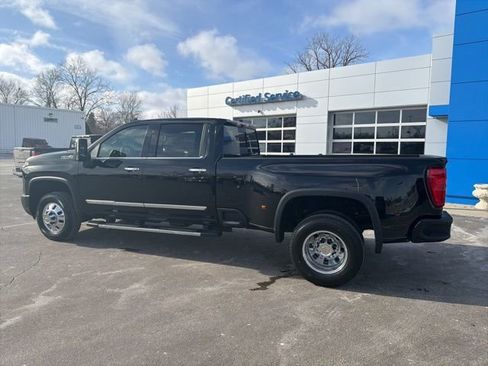 New 2026 Chevrolet Silverado 3500 High Country w/ Technology Package image 8