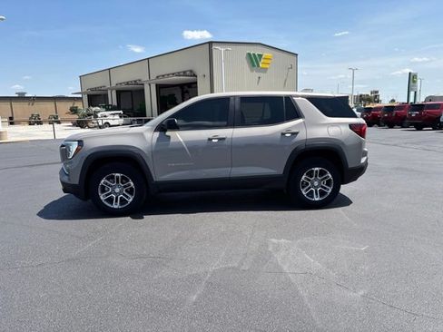 Used 2026 GMC Terrain Elevation AWD/4WD image 8
