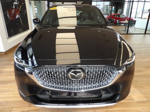 Certified 2025 MAZDA CX-5 Signature AWD/4WD image 2