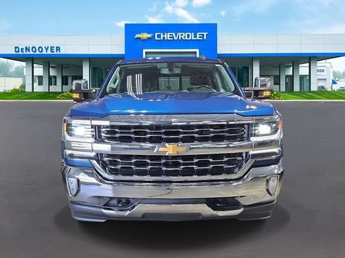 Used 2018 Chevrolet Silverado 1500 LTZ w/ Max Trailering Package AWD/4WD image 2