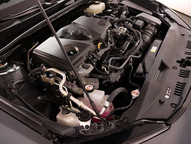 Used 2025 Toyota Camry SE FWD image 34