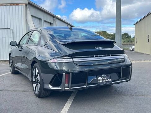 Used 2024 Hyundai Ioniq 6 SE RWD image 11