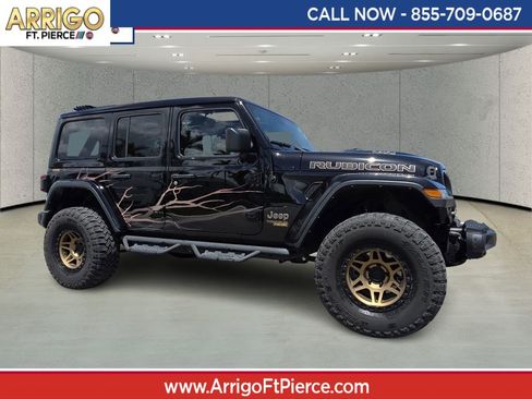 Used 2021 Jeep Wrangler Unlimited Rubicon w/ Trailer Tow Package AWD/4WD image 1
