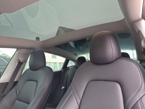 Used 2022 Tesla Model 3 image 14