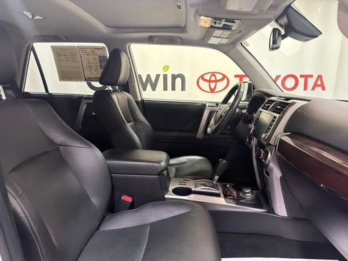 Used 2023 Toyota 4Runner Limited AWD/4WD image 12