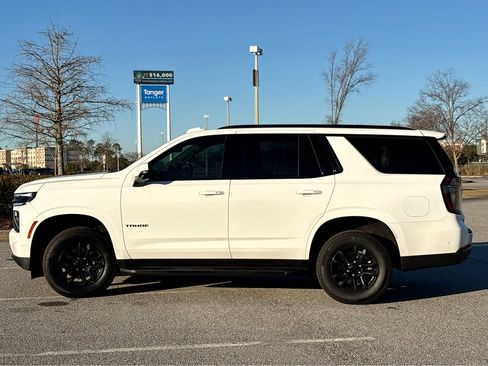 Used 2025 Chevrolet Tahoe LT w/ Comfort Package image 25