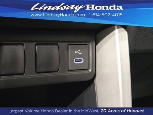 Used 2025 Toyota Corolla Cross AWD Hybrid image 19