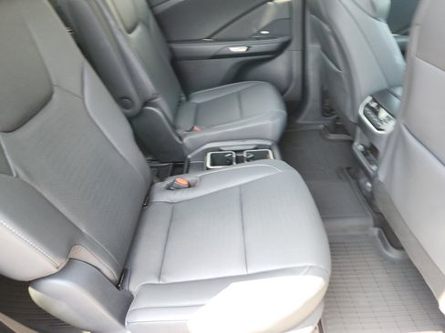 Used 2026 Lexus TX 500h AWD w/ Technology Package image 18