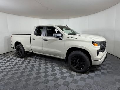 New 2026 Chevrolet Silverado 1500 Custom w/ LPO, Dark Essentials Package