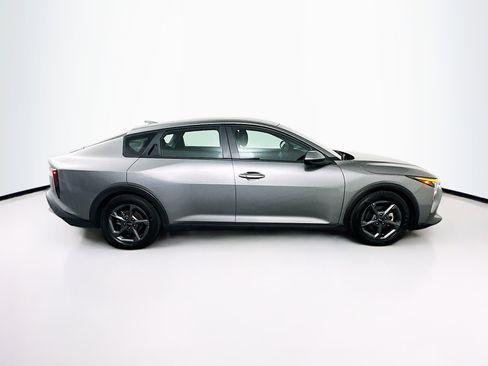 Used 2025 Kia K4 LXS image 10