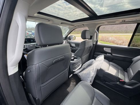 New 2026 Ford Expedition Max Active image 19