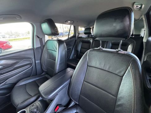 Used 2020 GMC Terrain SLT image 14