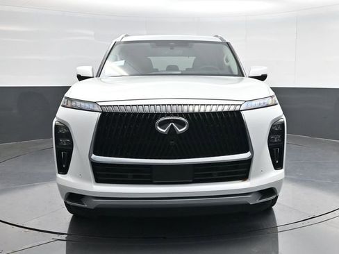 New 2026 INFINITI QX80 Luxe image 8