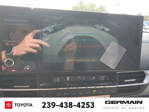 New 2026 Toyota Sienna XLE FWD image 24