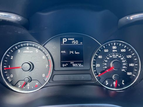 Used 2017 Kia Forte LX image 25