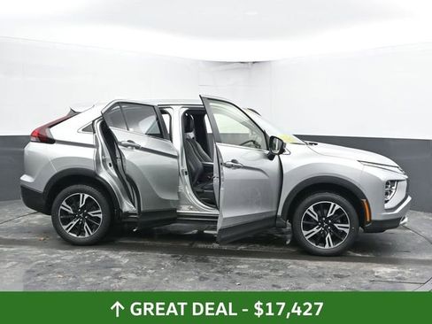 Used 2024 Mitsubishi Eclipse Cross SE image 61