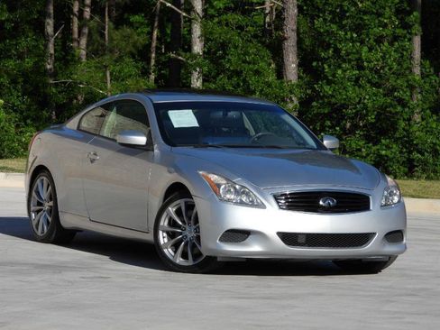 Used 2010 INFINITI G37 G37 Sport Coupe 2D w/ Premium Pkg RWD image 14