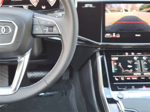 New 2025 Audi Q7 3.0T Premium Plus image 26