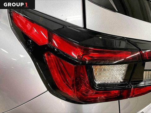 Used 2025 Subaru Crosstrek 2.0i Premium image 28