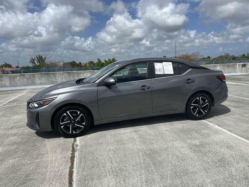 Used 2024 Nissan Sentra SV FWD image 16