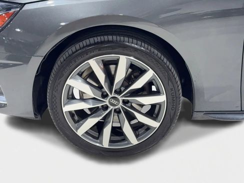 Used 2022 Audi A4 2.0T Premium w/ Convenience Package image 38
