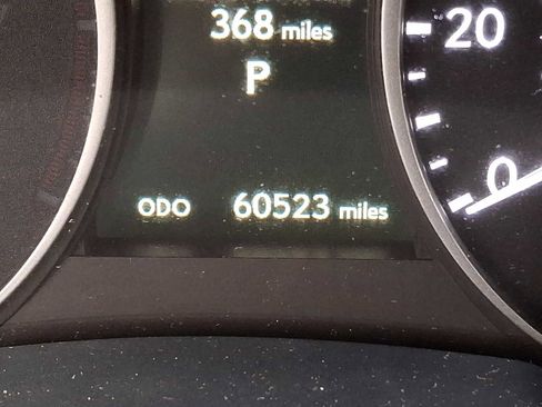 Used 2013 Lexus ES 300h image 17