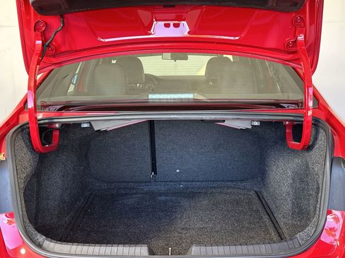 Used 2020 Volkswagen Jetta R-Line w/ R-Line Cold Weather Package image 29