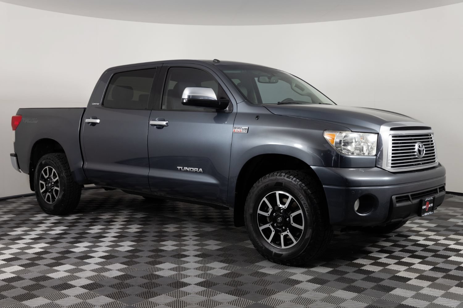 Used 2010 Toyota Tundra Limited w/ Memory Pkg AWD/4WD image 10