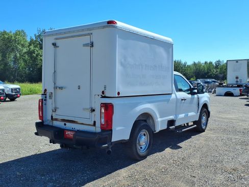 Used 2024 Ford F250 XL RWD image 6