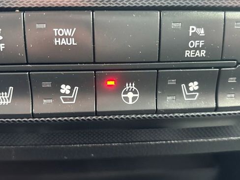 Used 2017 RAM 2500 Power Wagon w/ Leather & Luxury Group image 84