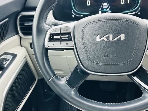 Used 2023 Kia Telluride S w/ S Sunroof Package image 16