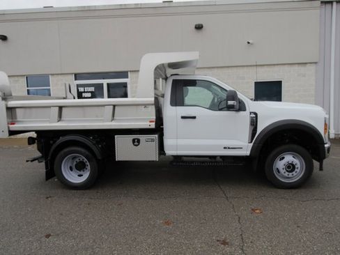 Used 2024 Ford F550 4x4 Regular Cab Super Duty image 10