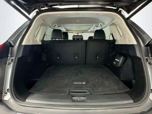 Used 2023 Nissan Rogue SV w/ SV Premium B Package AWD/4WD image 30