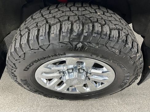 Used 2018 Chevrolet Silverado 2500 LTZ w/ Custom Sport Edition AWD/4WD image 18