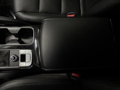 Used 2024 Kia Telluride EX image 21