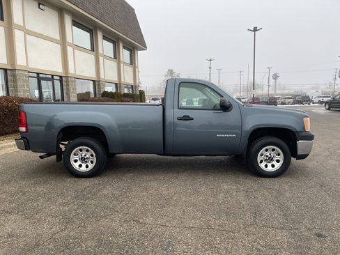 Used 2010 GMC Sierra 1500 W/T image 3