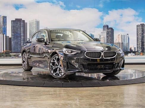 Used 2025 BMW 230i xDrive Coupe image 1