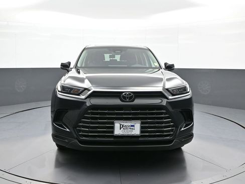 Certified 2025 Toyota Grand Highlander AWD image 2