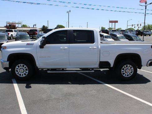 Used 2023 Chevrolet Silverado 2500 LT w/ Convenience Package AWD/4WD image 5