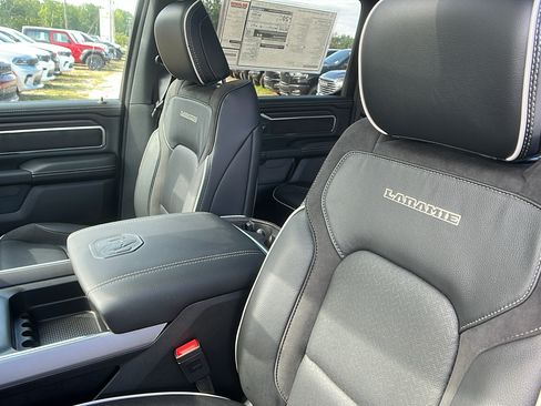 New 2026 RAM 1500 Laramie w/ Night Edition AWD/4WD image 18